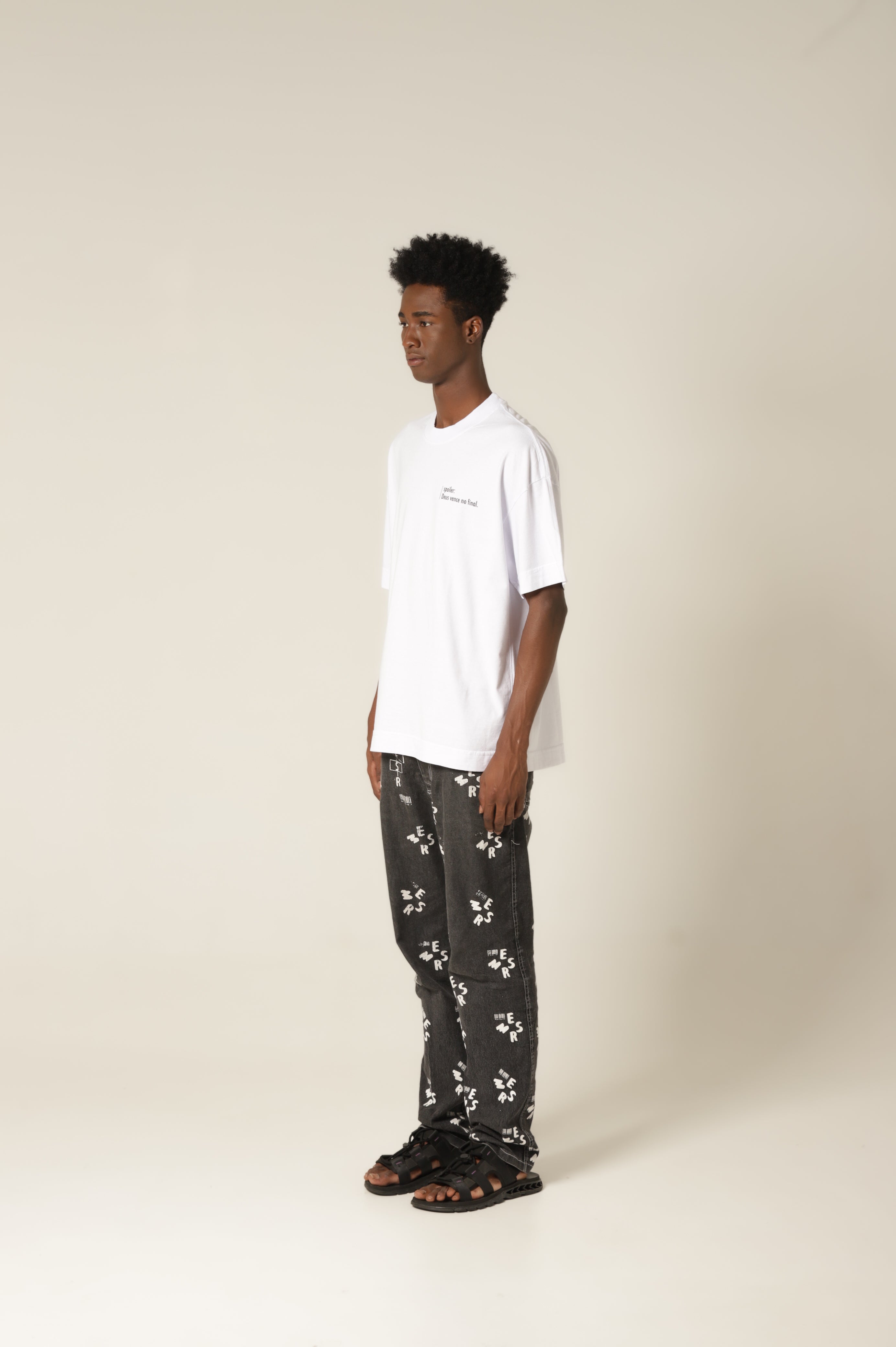 Camiseta Spoiler - Branca Oversized