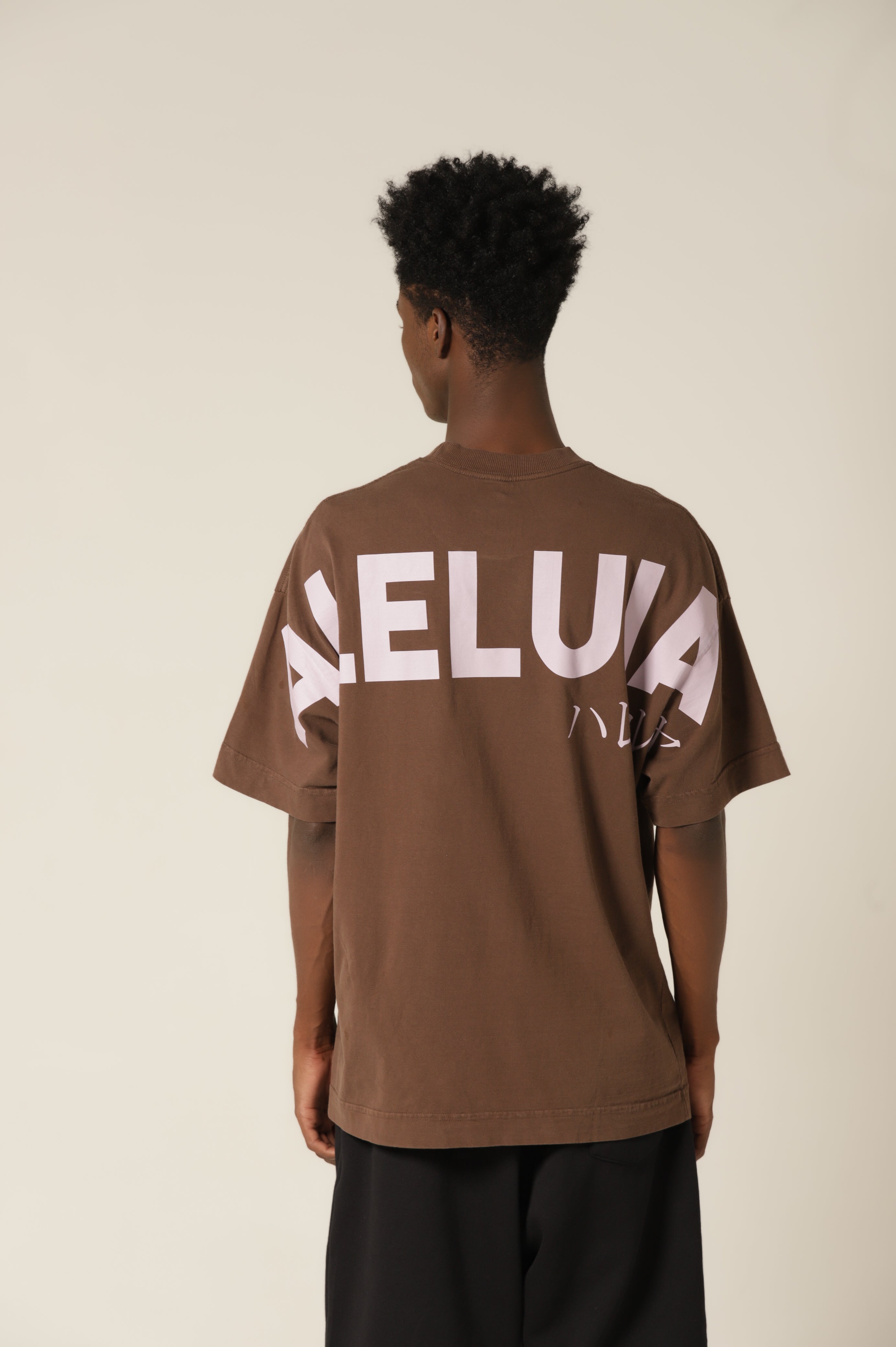 Camiseta Aleluia - Marrom Café Oversized