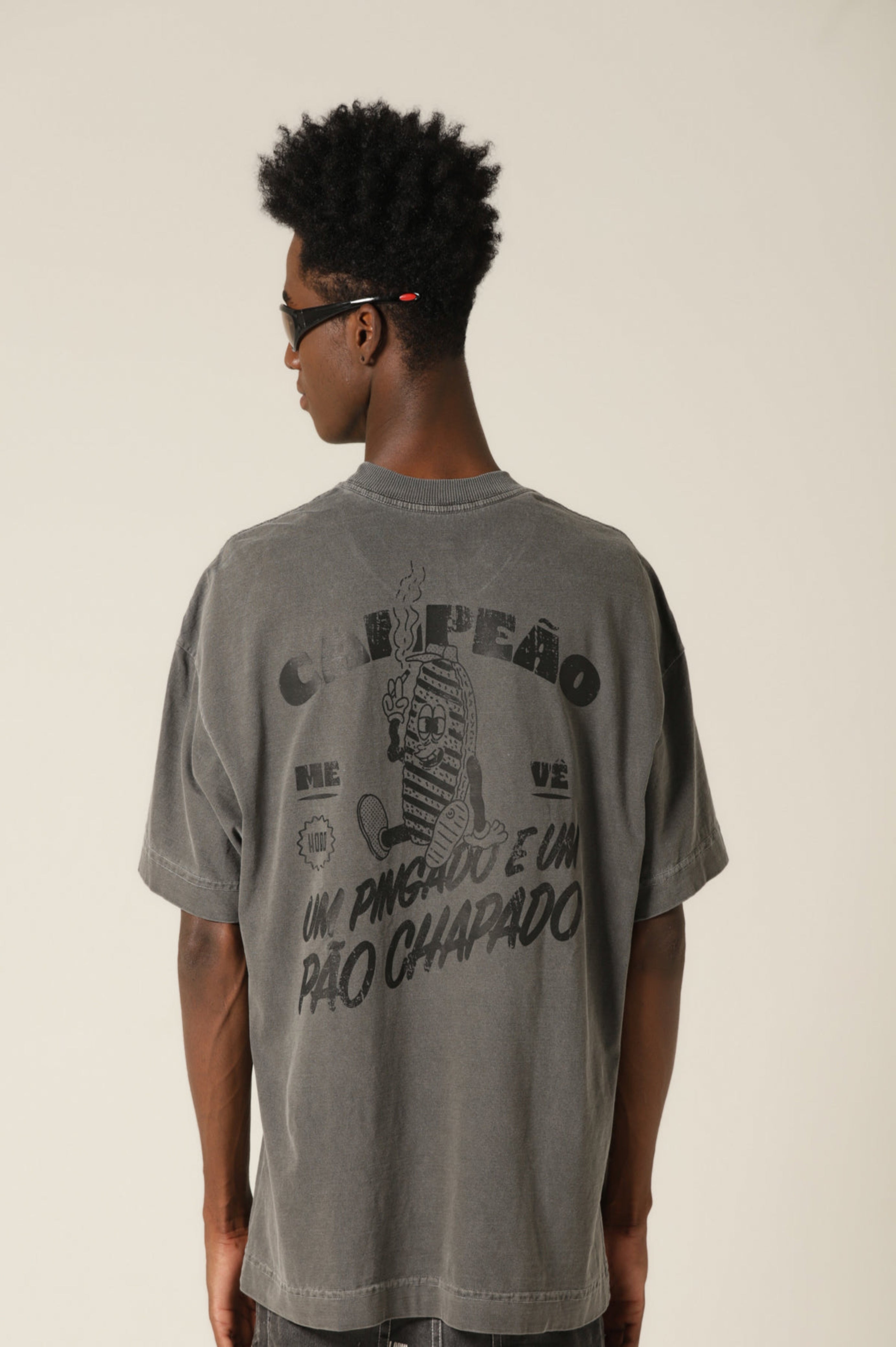 Camiseta Pão Chapado - Oversized