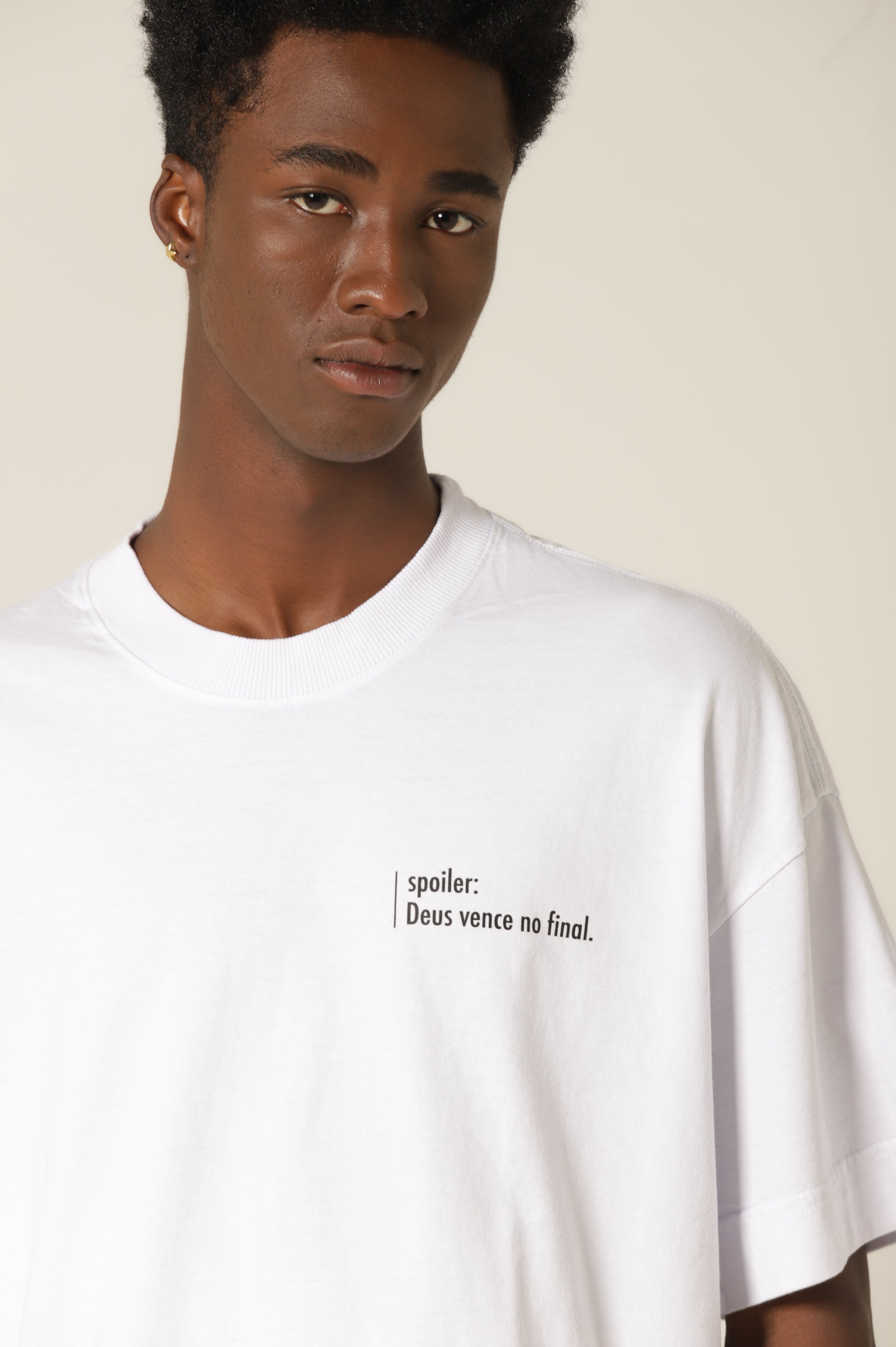 Camiseta Spoiler - Branca Oversized