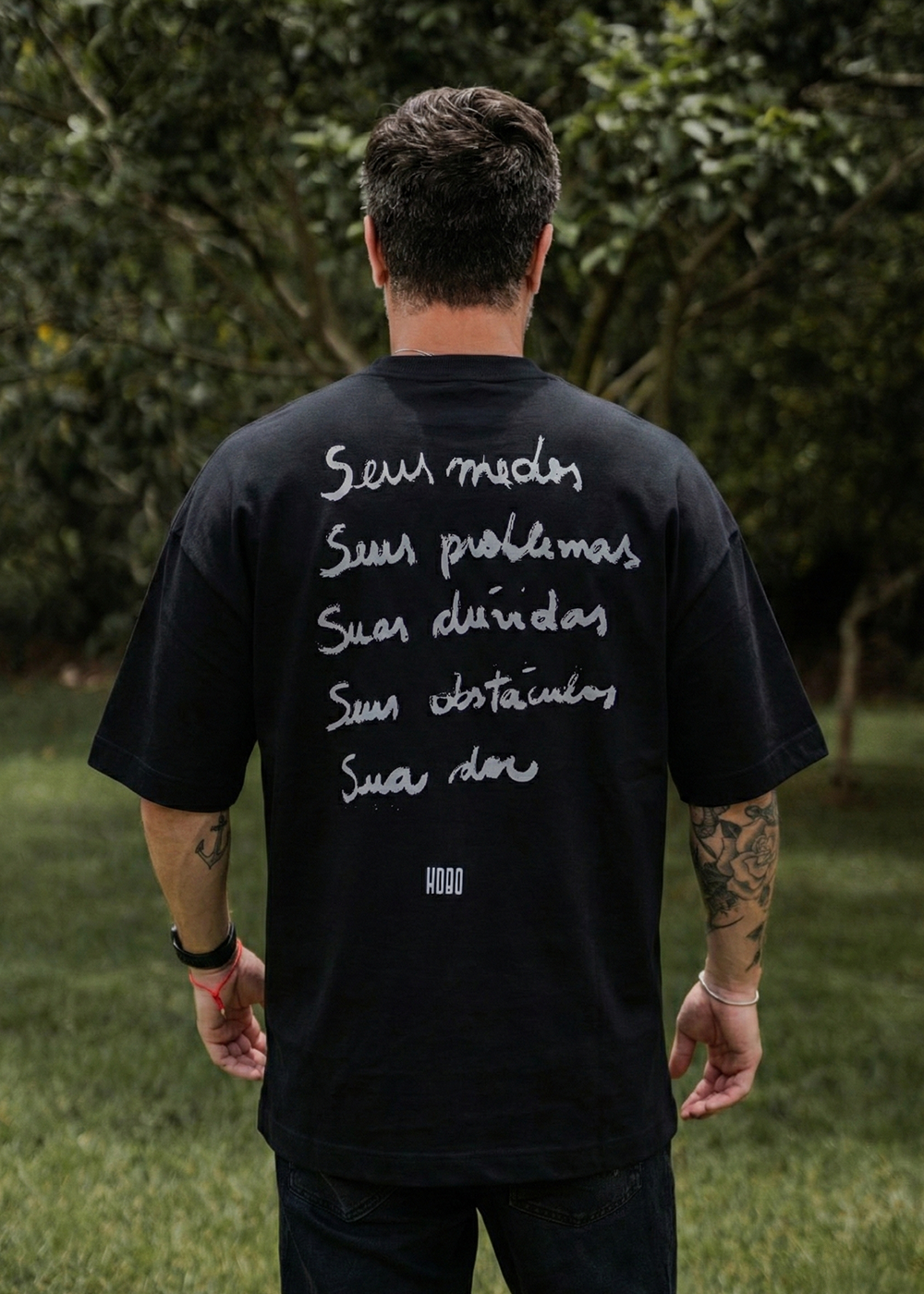 Camiseta Deus é Maior Oversized Preta