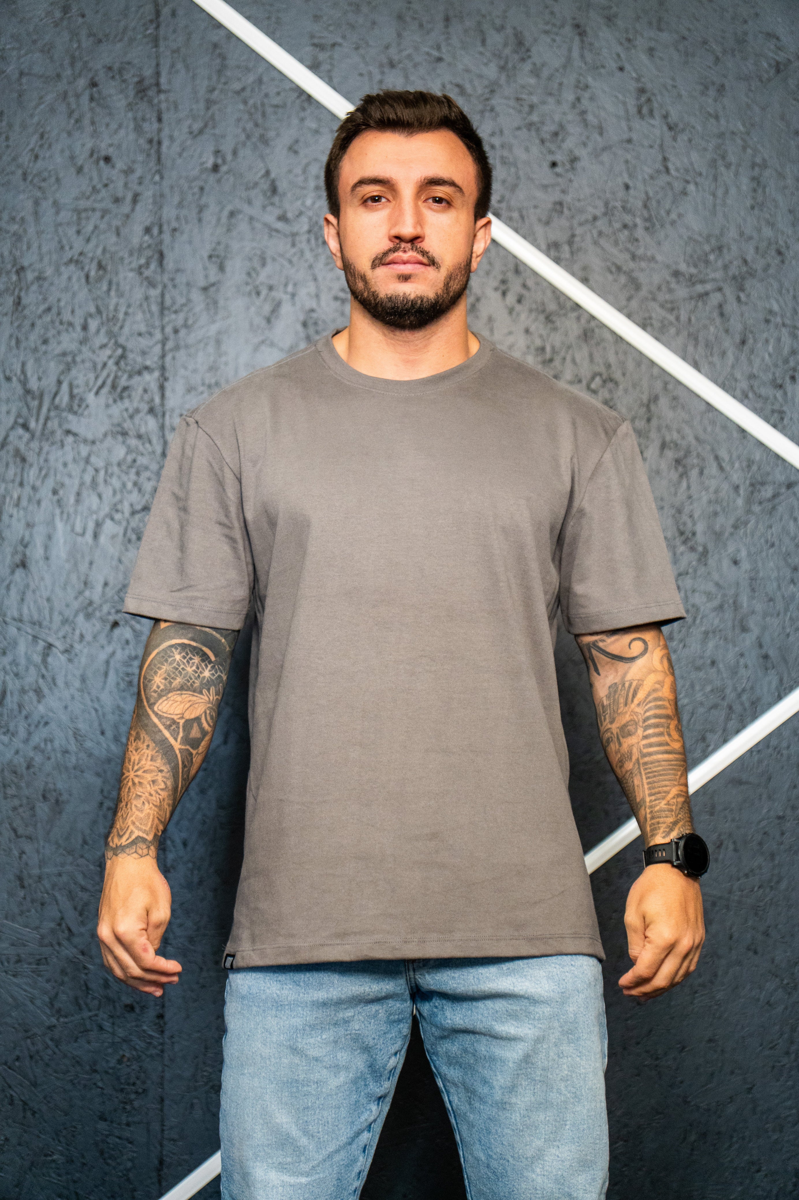 Camiseta Comfy Pro - Tradicional Chumbo