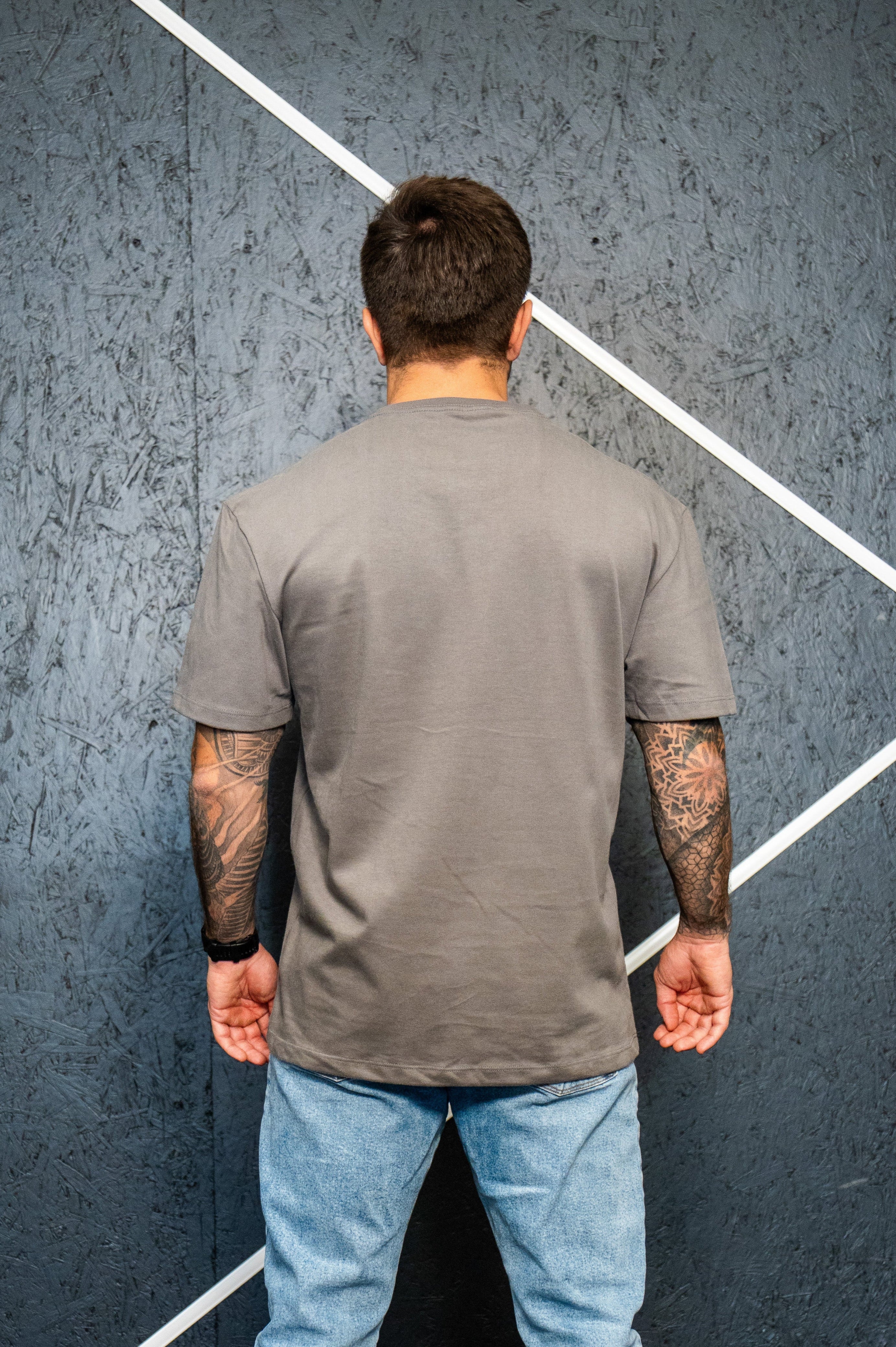 Camiseta Comfy Pro - Tradicional Chumbo