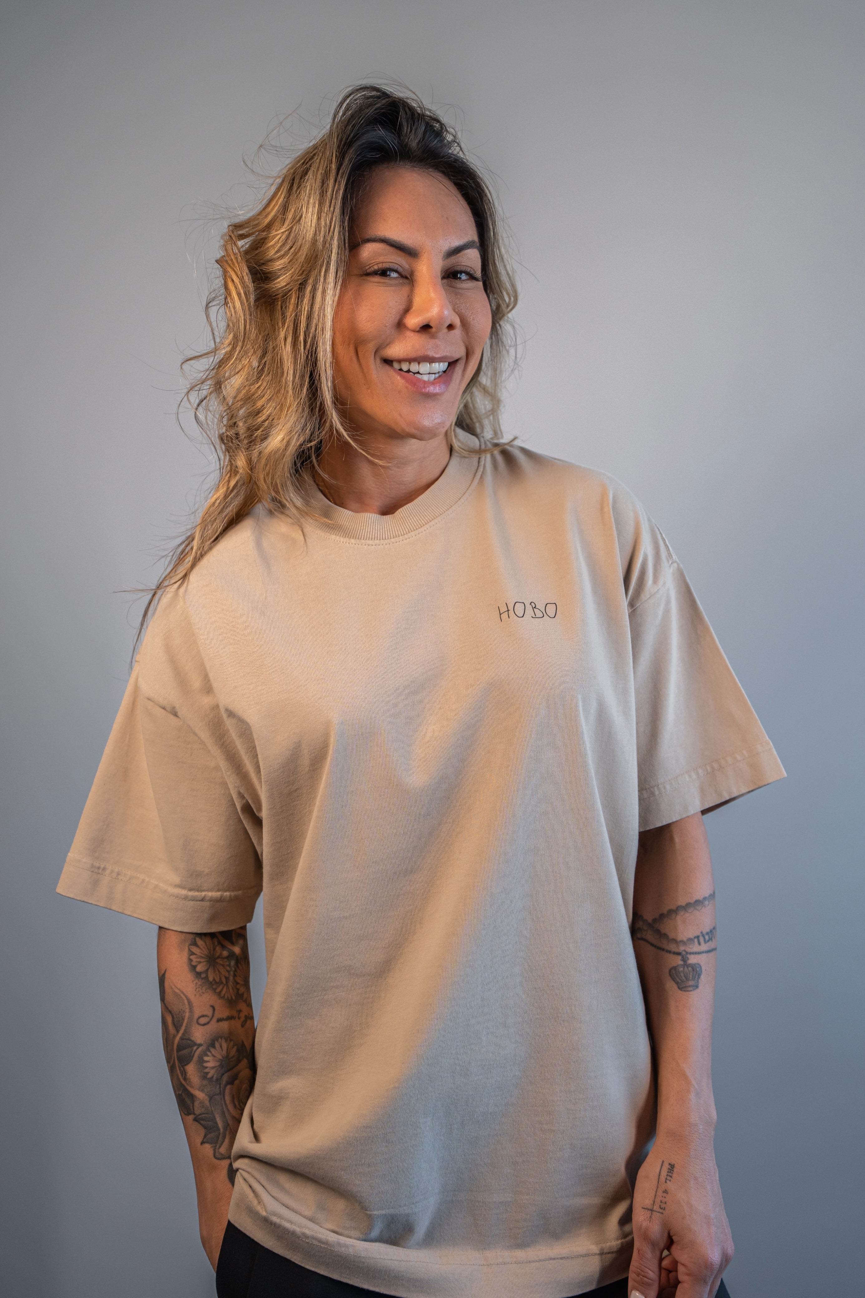 Camiseta Money - Bege Oversized