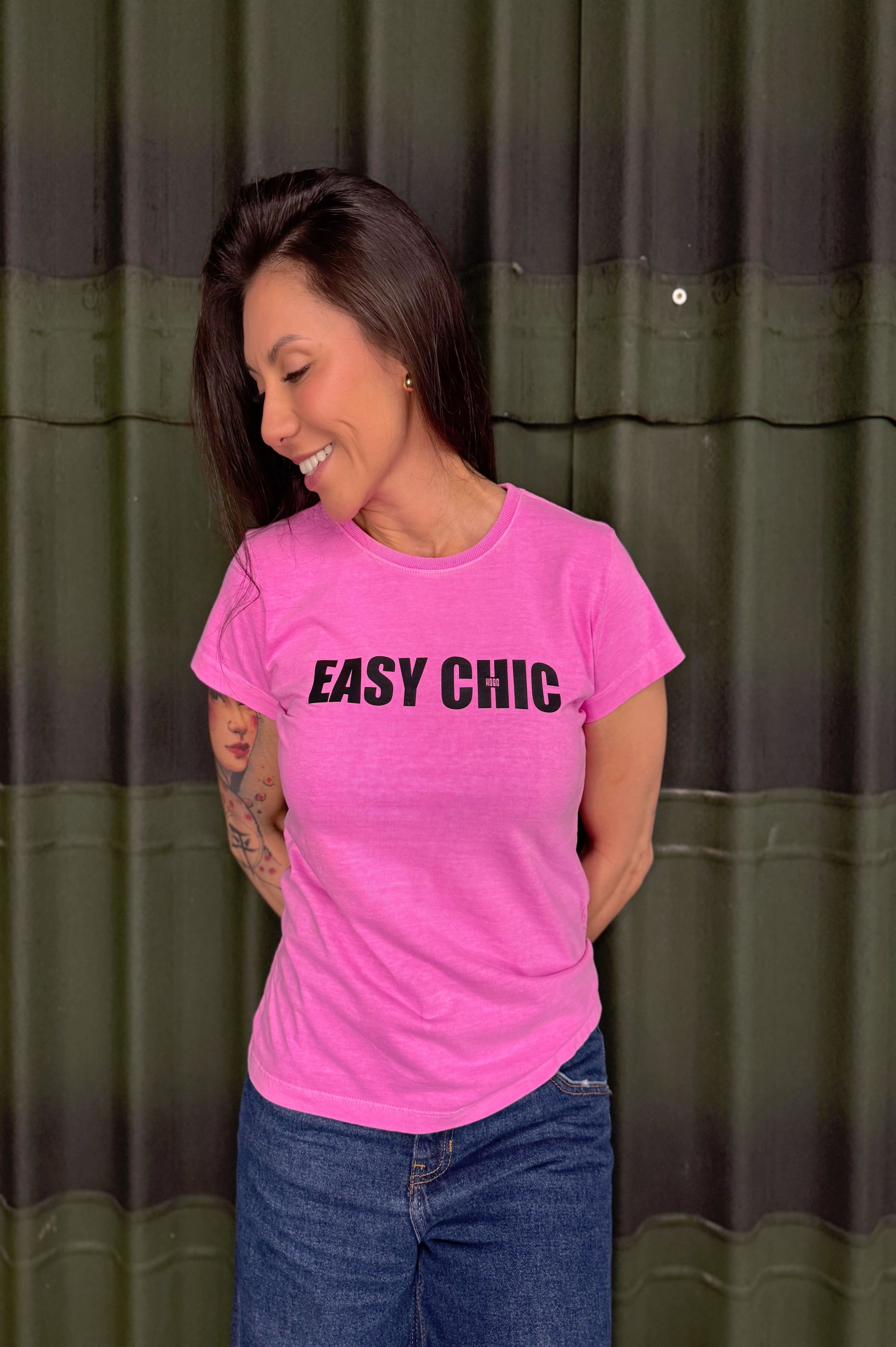 Camiseta Easy Chic - Rosa Babylook