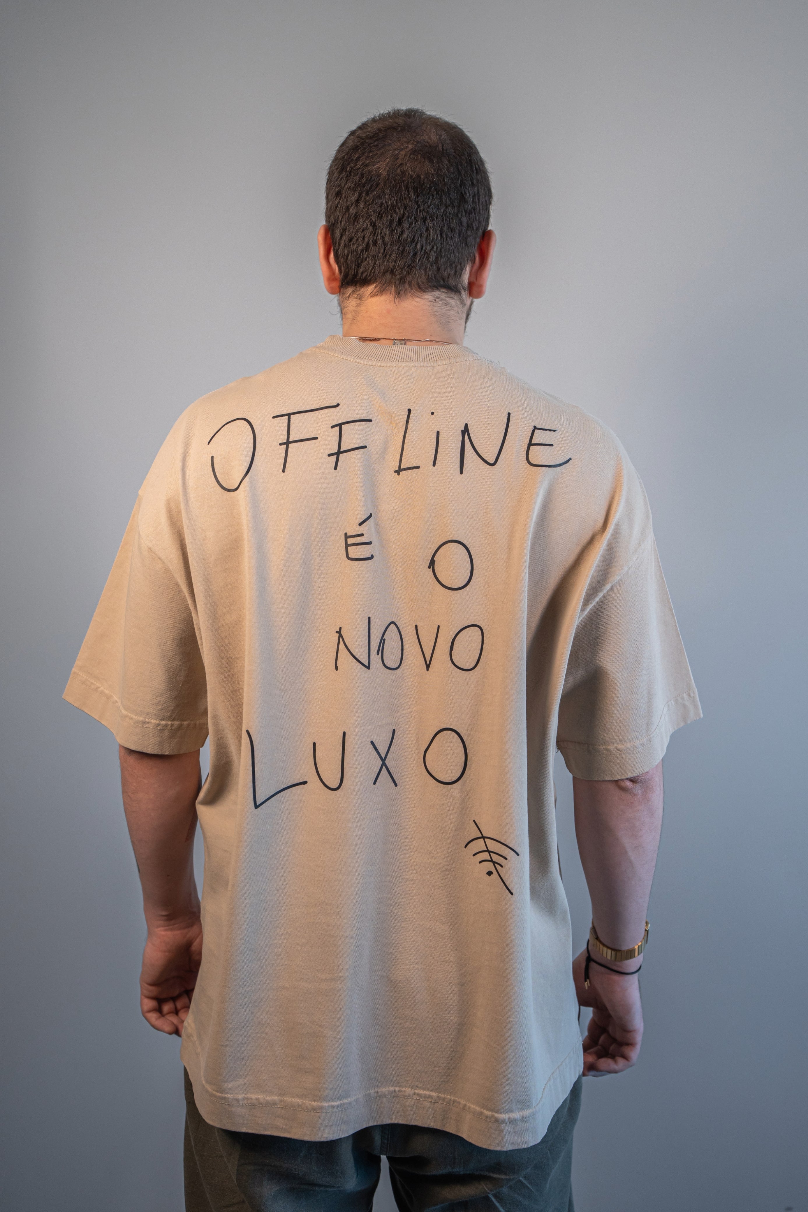 Camiseta Offline - Bege Oversized
