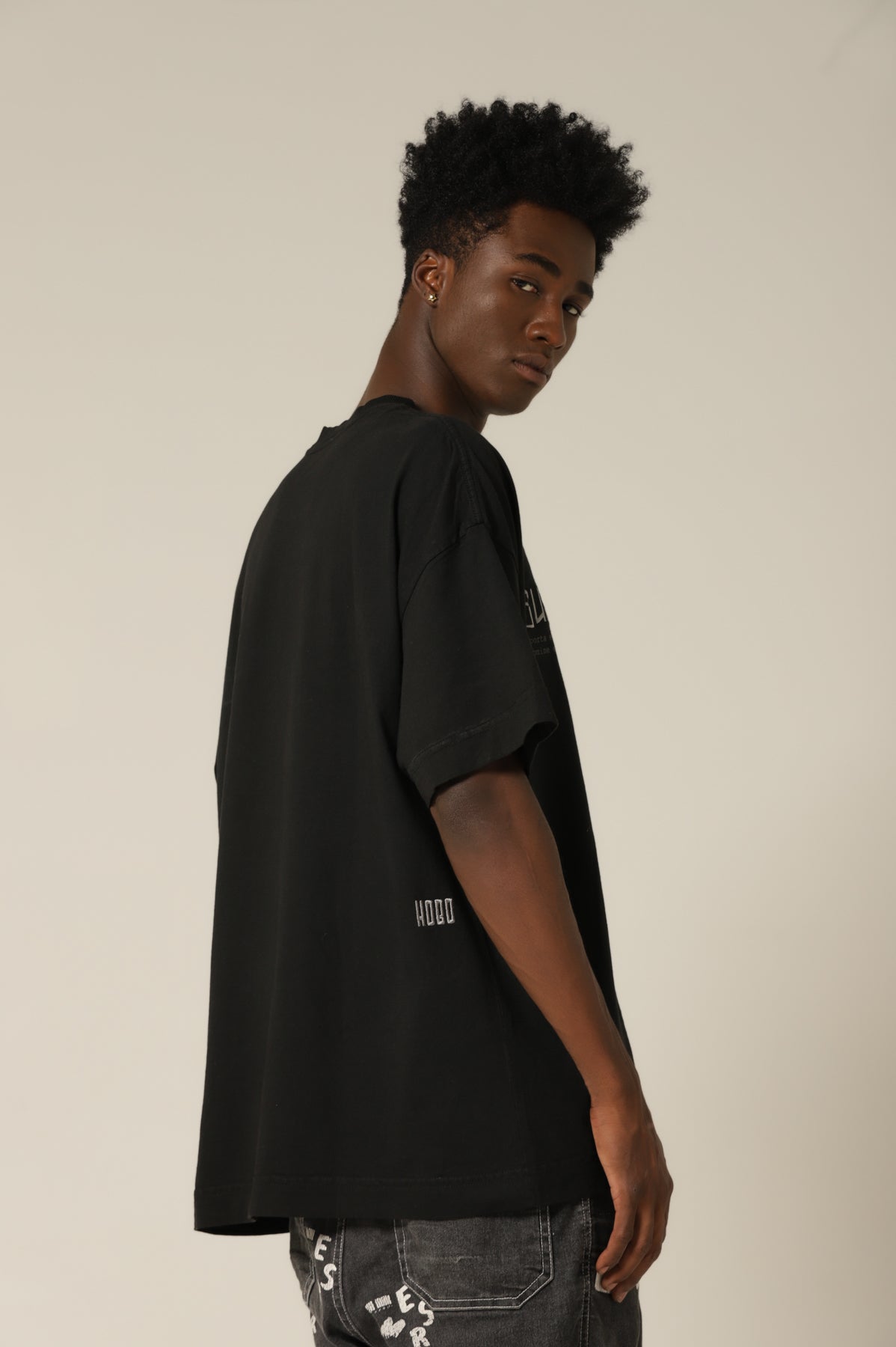 Camiseta Sustine - Preta Oversized