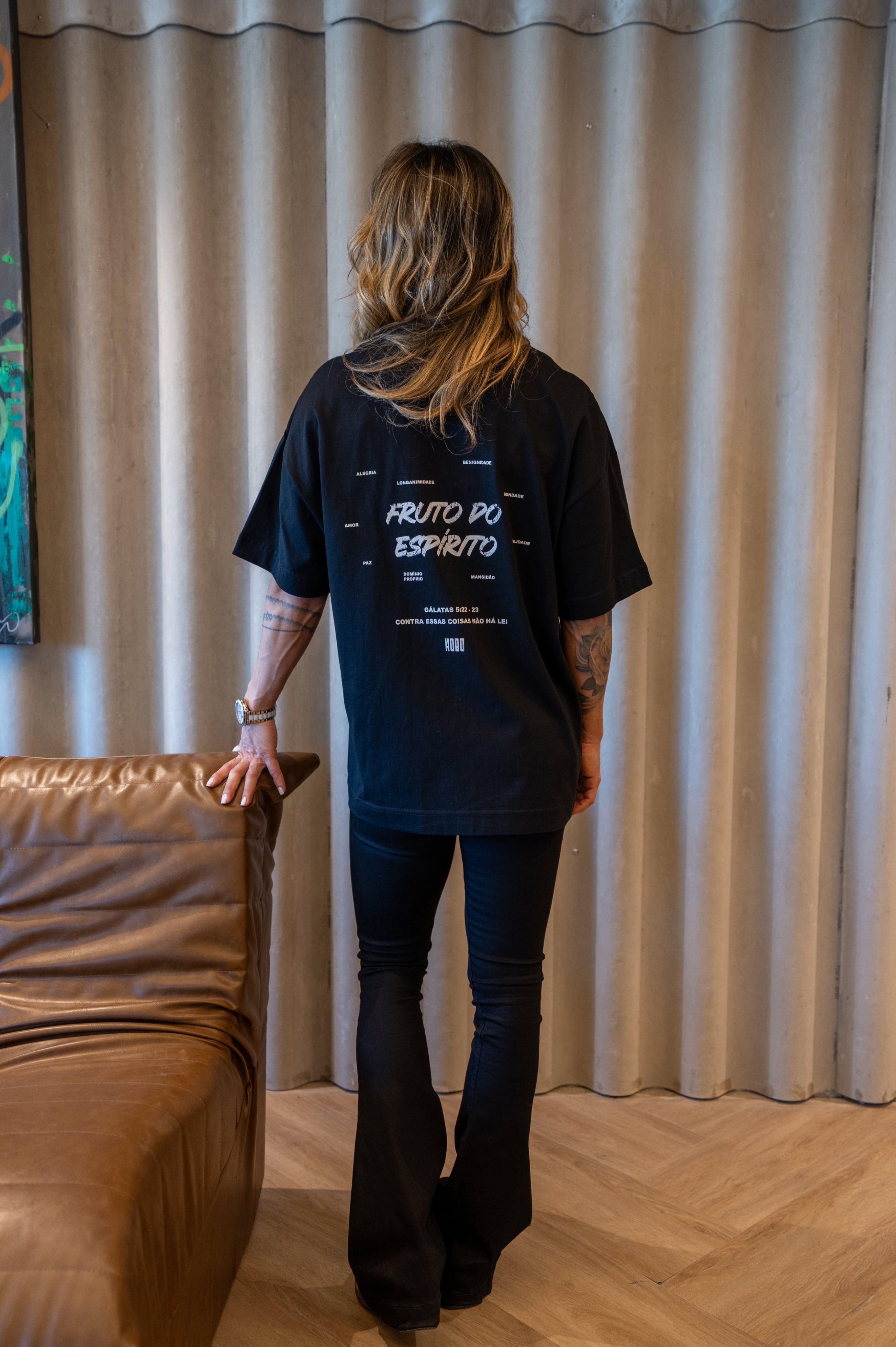 Camiseta Frutos do Espirito - Preta Oversized