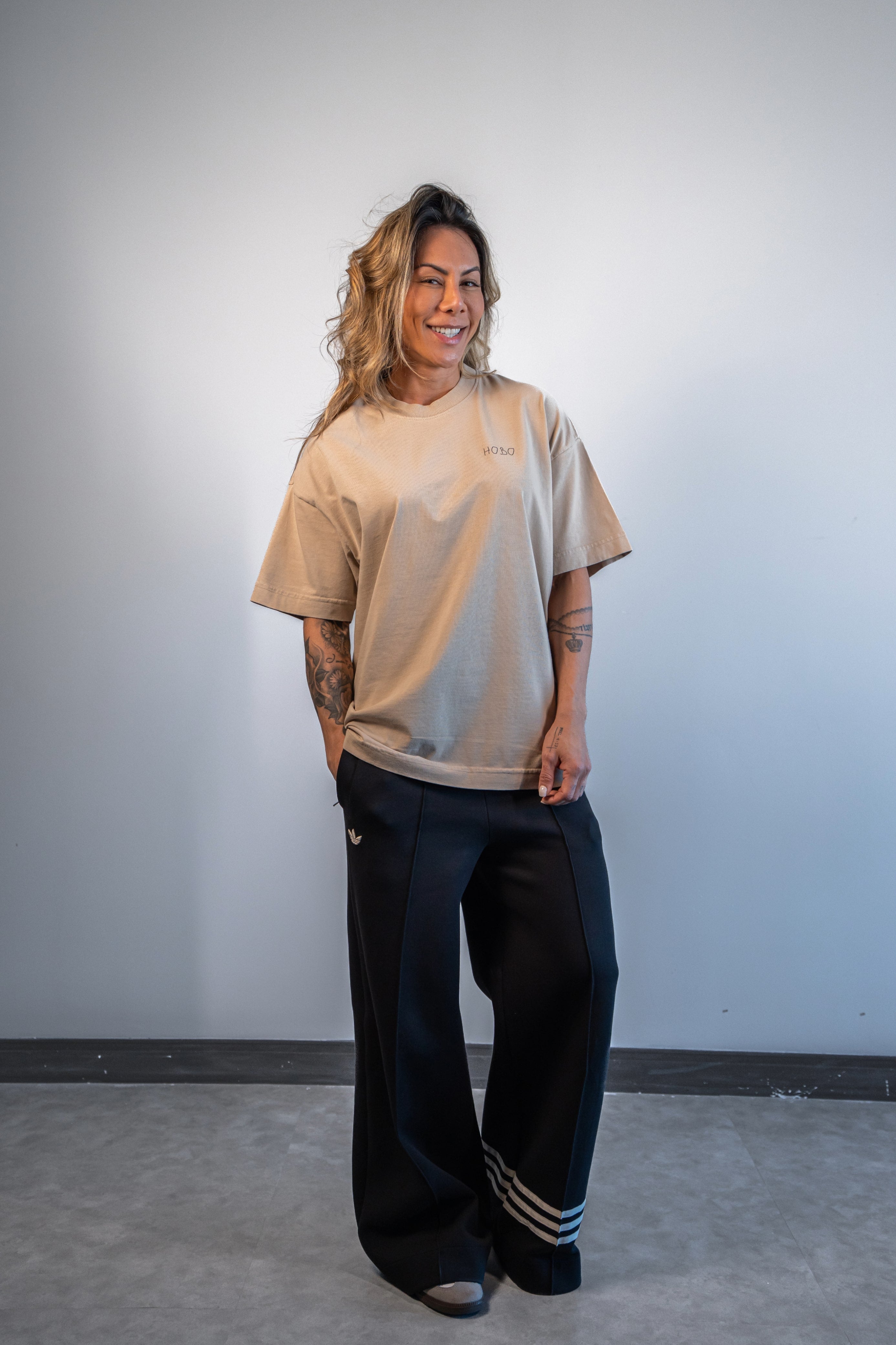 Camiseta Money - Bege Oversized