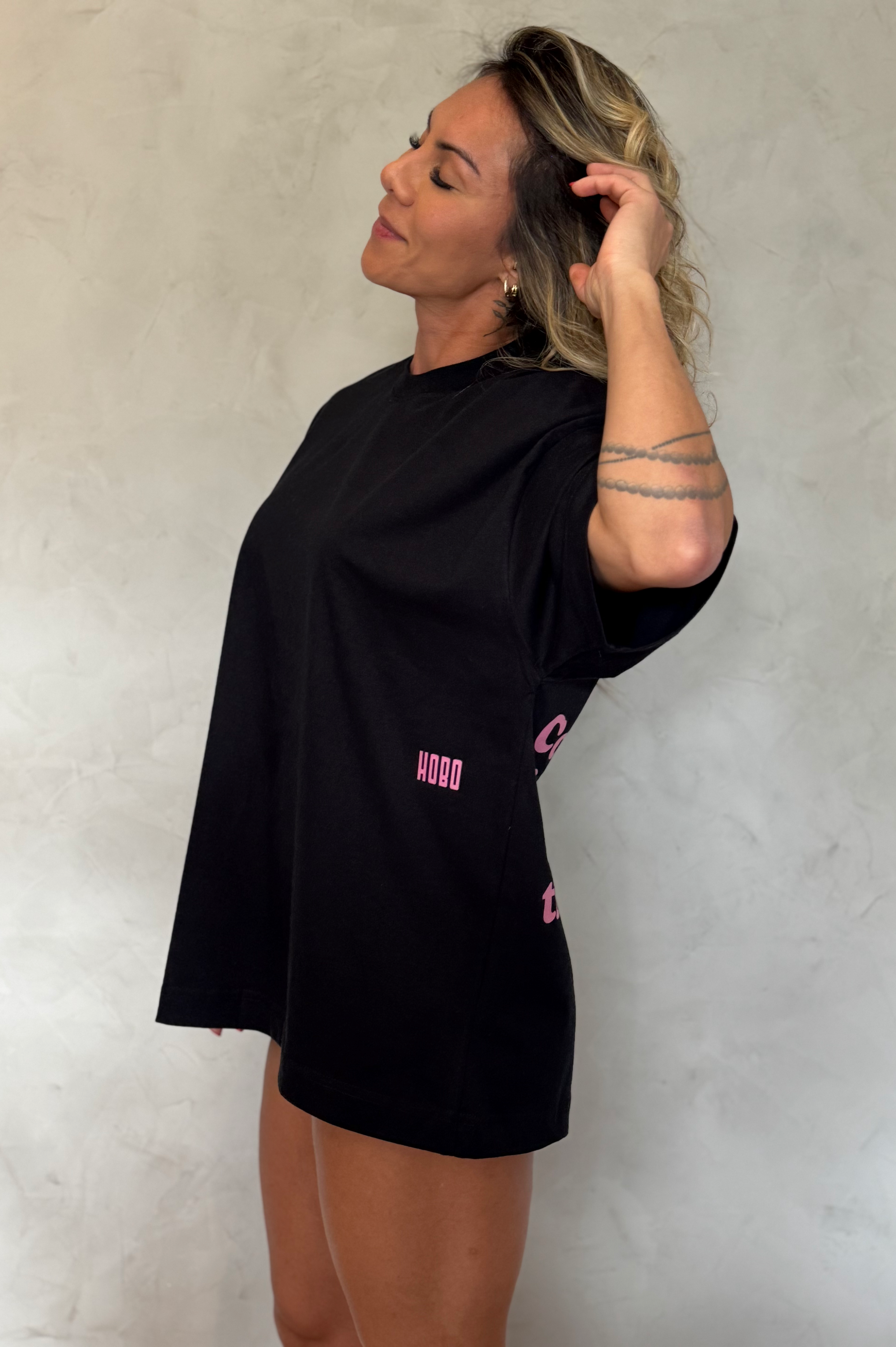 Camiseta Enjoy Training - Oversized Preta