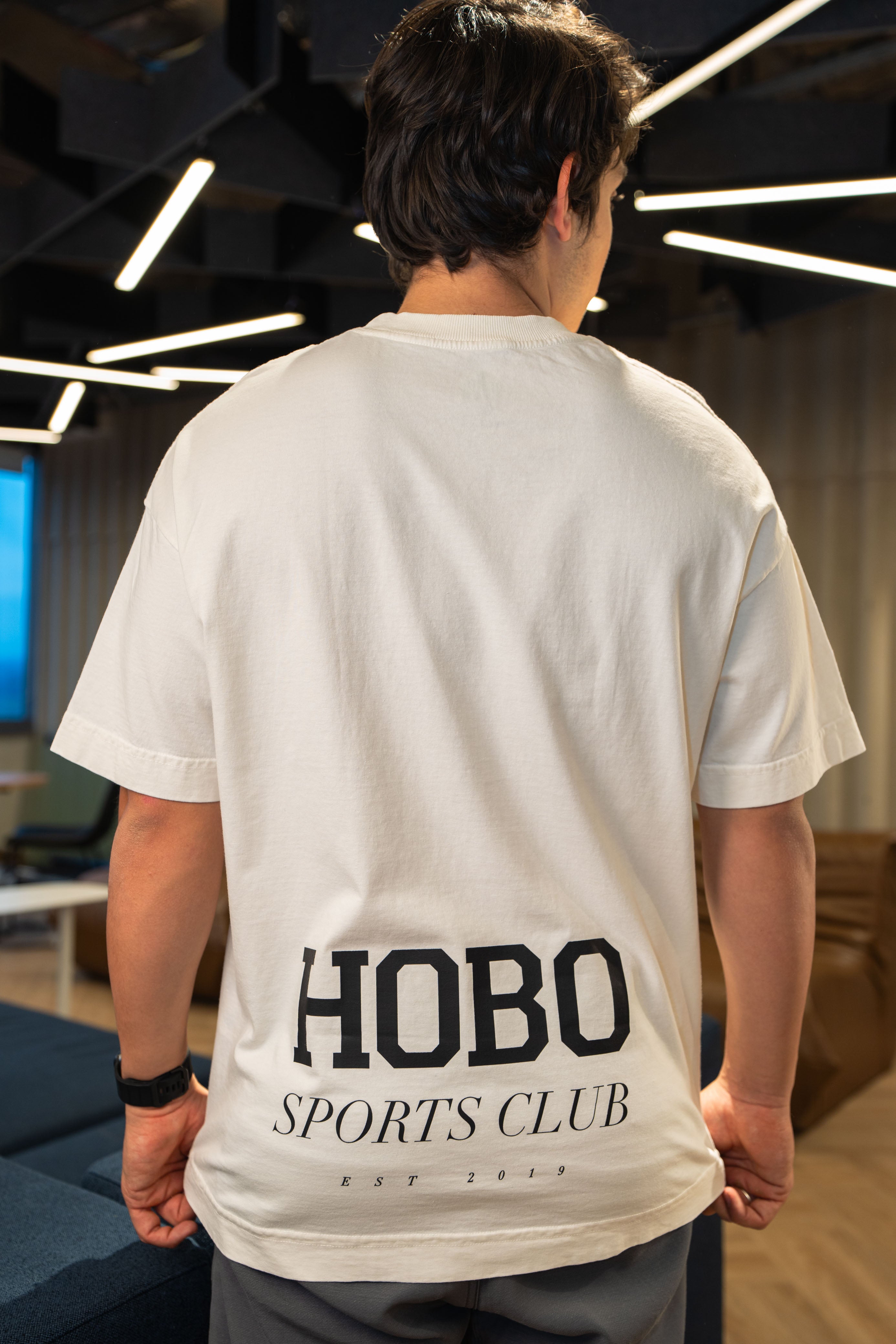Camiseta Sports Club - Oversized Off White
