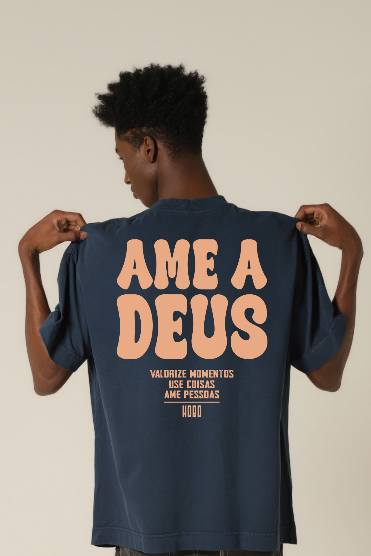 Camiseta Oversized Ame a Deus Azul Petróleo Estampa Laranja